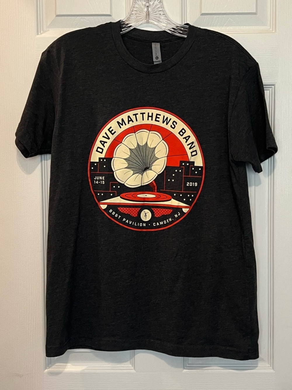 Men's Dave Matthews Band Concert T-Shirt June 2019 BB&T Pavilion ,Camden, NJ. SM